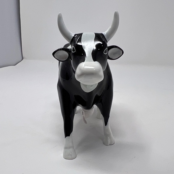 NWT Cow Parade Moozart Cow Figurine #9179 Retired - Picture 3 of 10